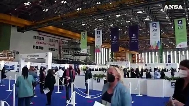 Una sola dose vaccino ai guariti anche a 10 mesi