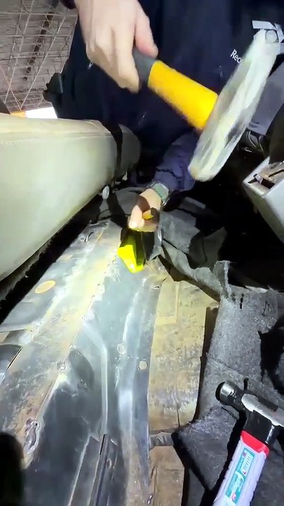 Veículo carregado com cigarros contrabandeados é apreendido após fuga e capotamento na BR-277