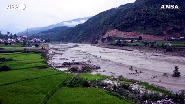 Nepal, le immagini della devastante alluvione: almeno sette dispersi e una vittima