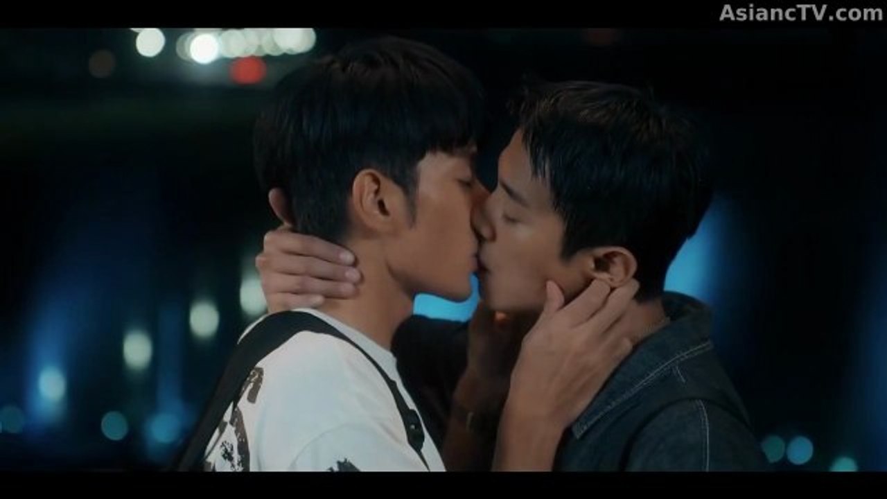 E.8. wutss Hot movie
