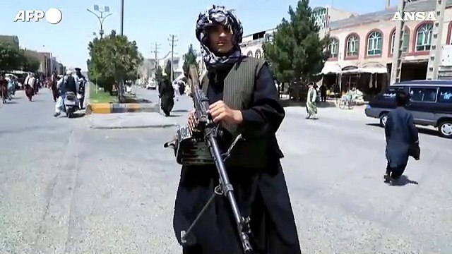 Afghanistan nel caos, vendette dei talebani contro i militari