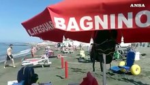 Ostia, emergenza spiagge: soccorso un ragazzo, ma la libera e' senza bagnini
