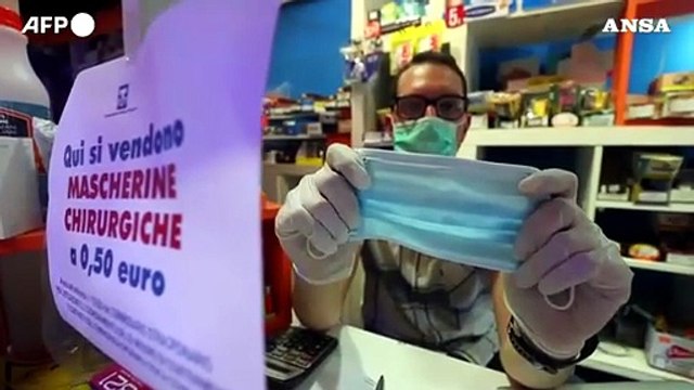 Coronavirus, prossima settimana decisione CTS sulle mascherine all'aperto