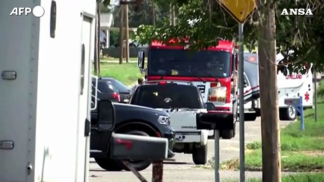 Sparatoria in Texas: un poliziotto muore e quattro colleghi rimangono feriti