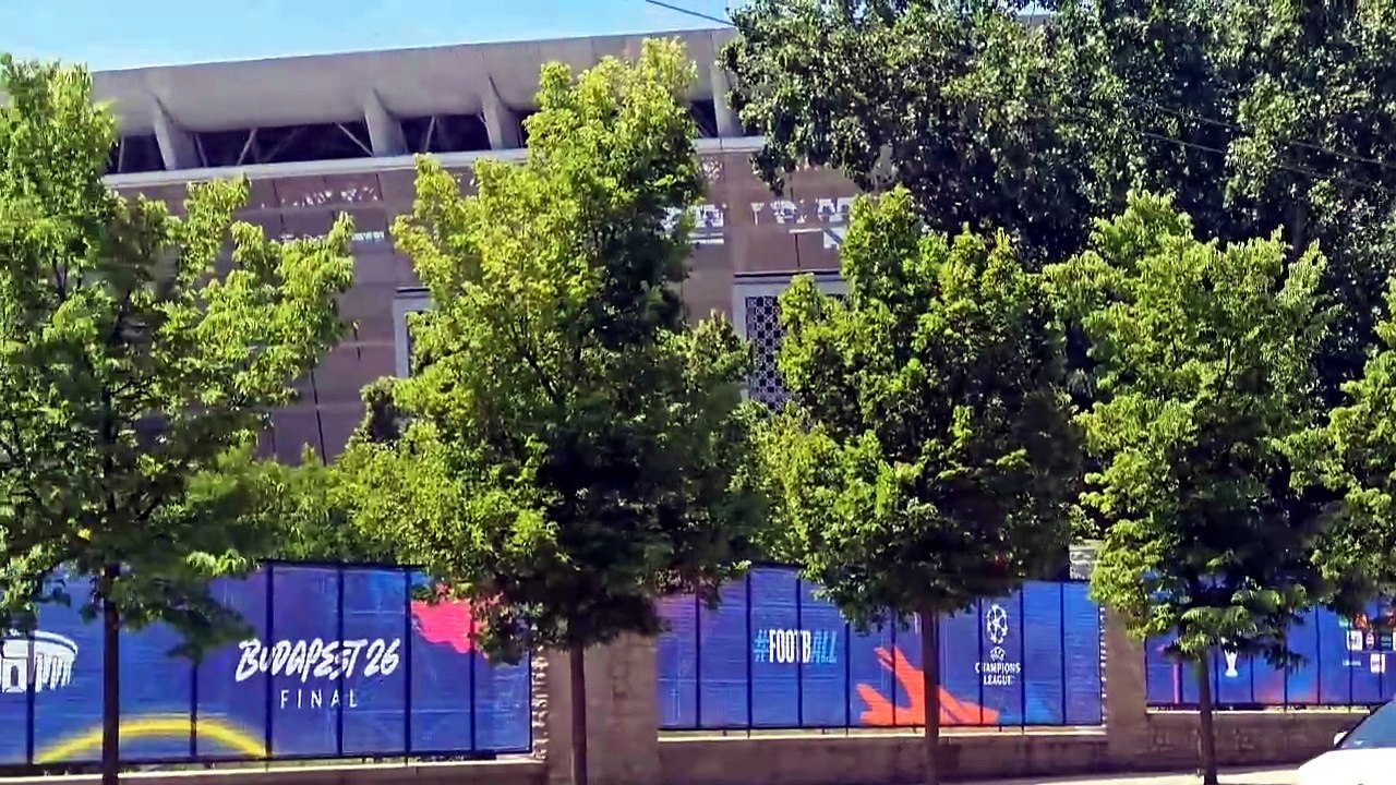 La final de la Champions League dispara la fiesta y los precios en una Budapest tomada por los aficionados