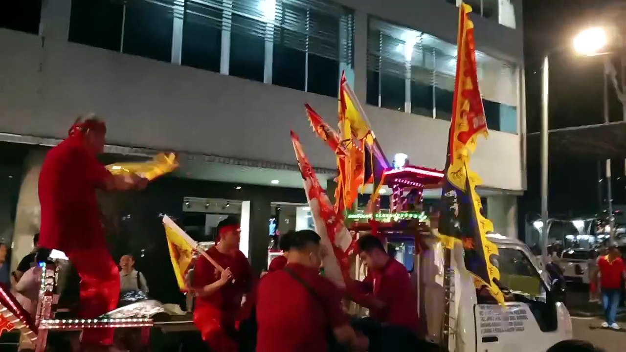 Perarakan   Dewa Tua Pek Kong,   pasar Sibu  -  17/5/2026 | Video 3