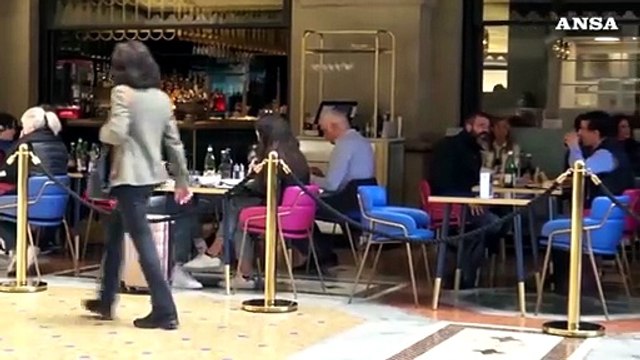 Covid, confronto Governo-Regioni sull'uso del green pass
