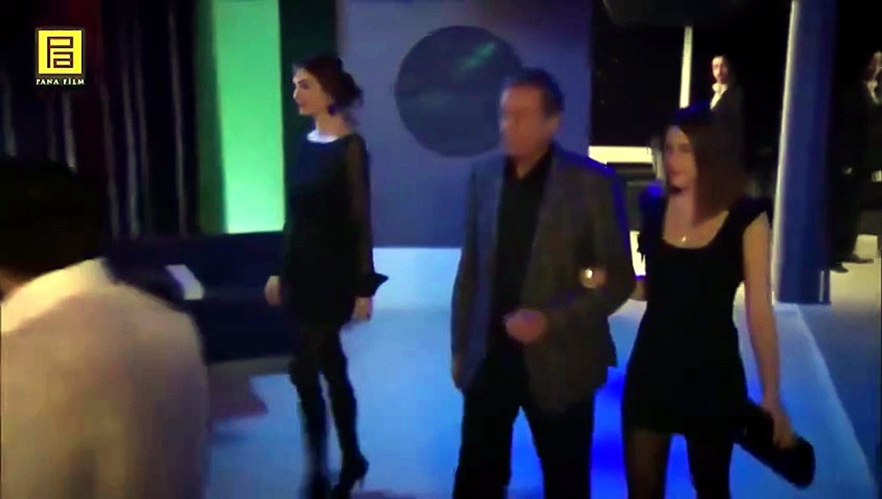 El V.a.l.l.e De Los Lobos Capitulo 345