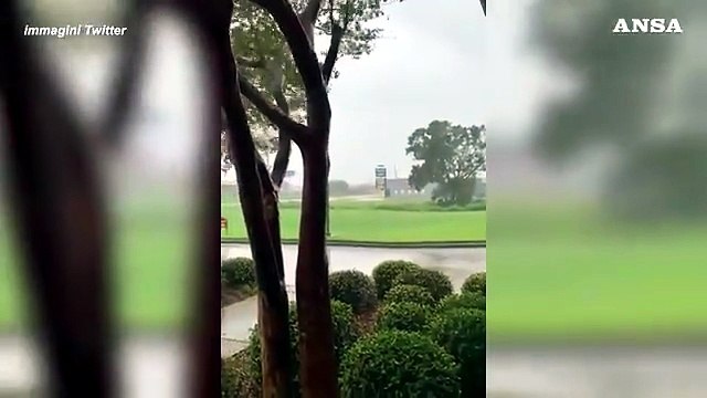 Usa, l'uragano Ida e' arrivato in Louisiana