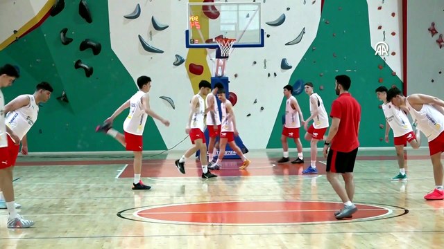 17 Yaş Altı Yıldız Basketbol Erkek Milli Takımı'nın Çanakkale kampı sürüyor | Ajansspor | AA