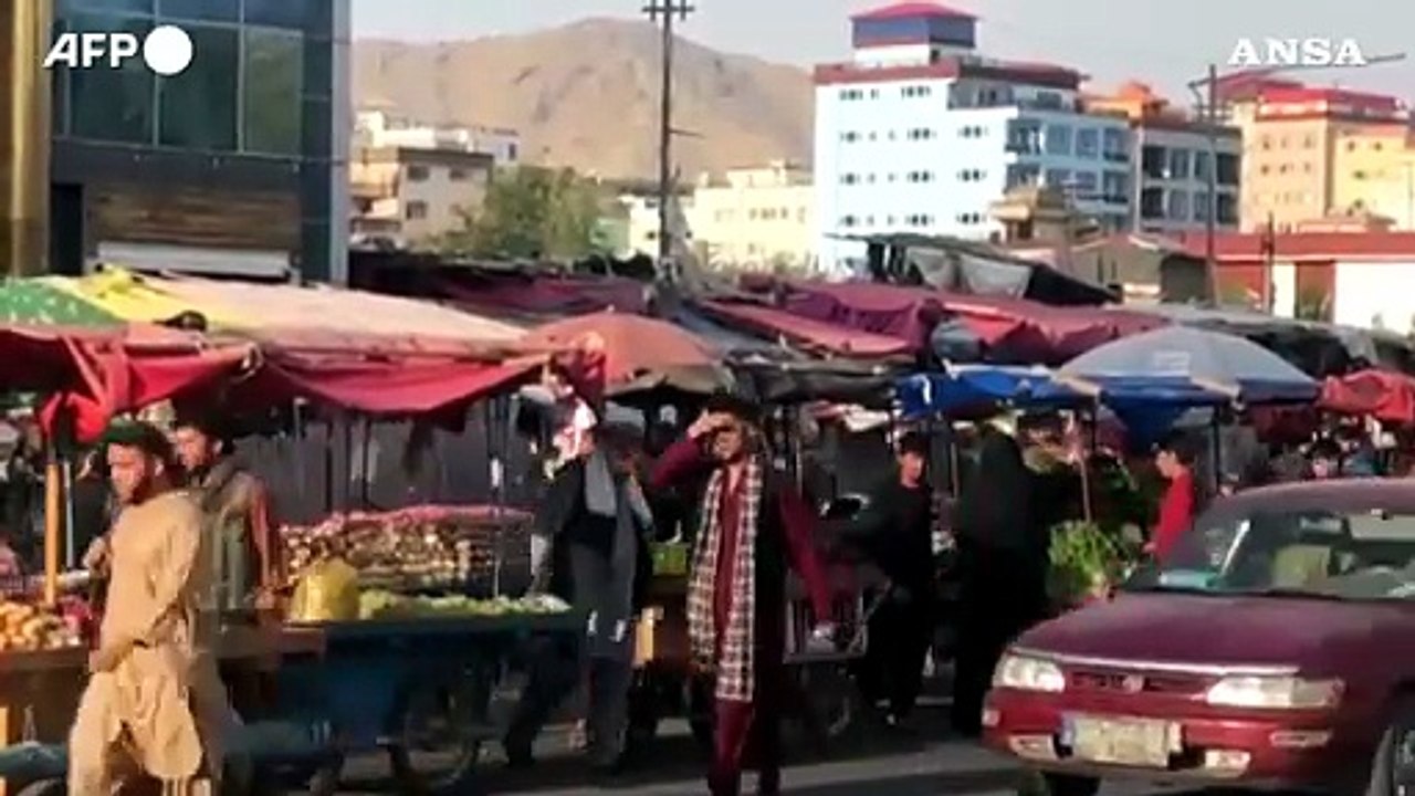 Allarme Onu: "Afghanistan alla fame in poche settimane"