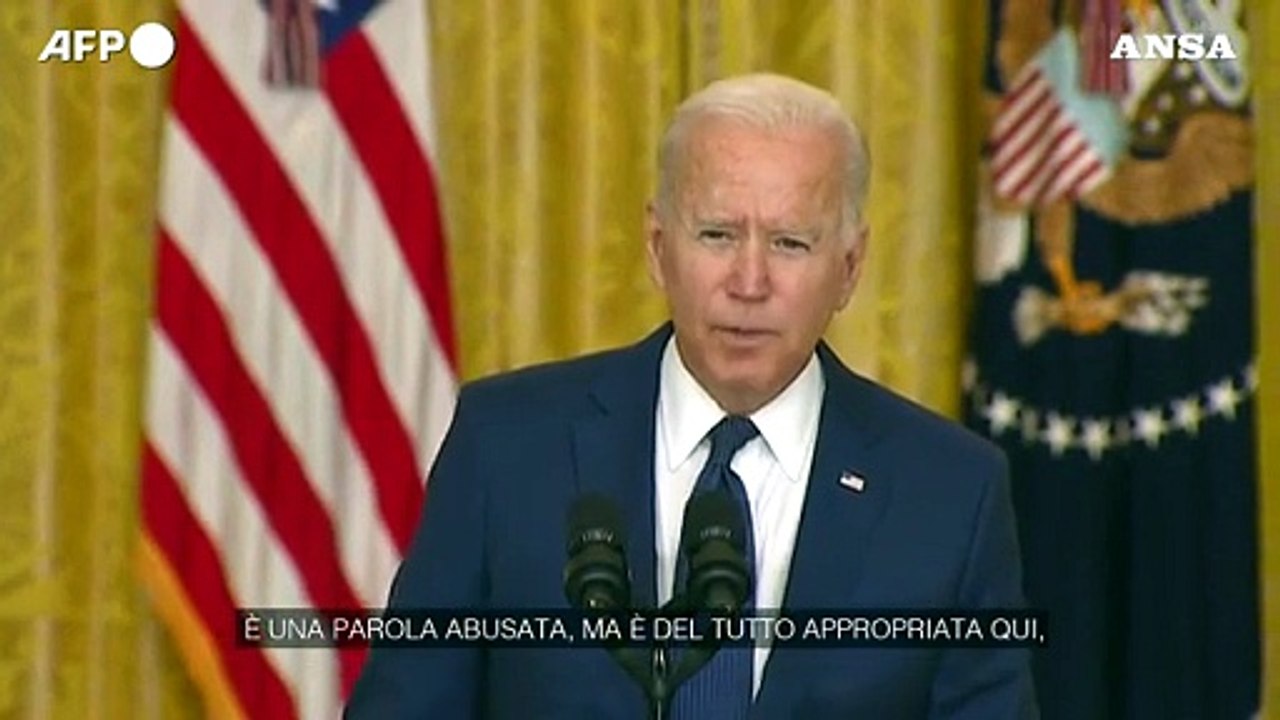Attentati a Kabul, Biden: "Risponderemo con forza e precisione"