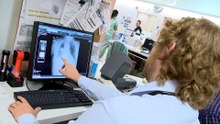 Intelligence artificielle : un outil pour optimiser les séjours hospitaliers