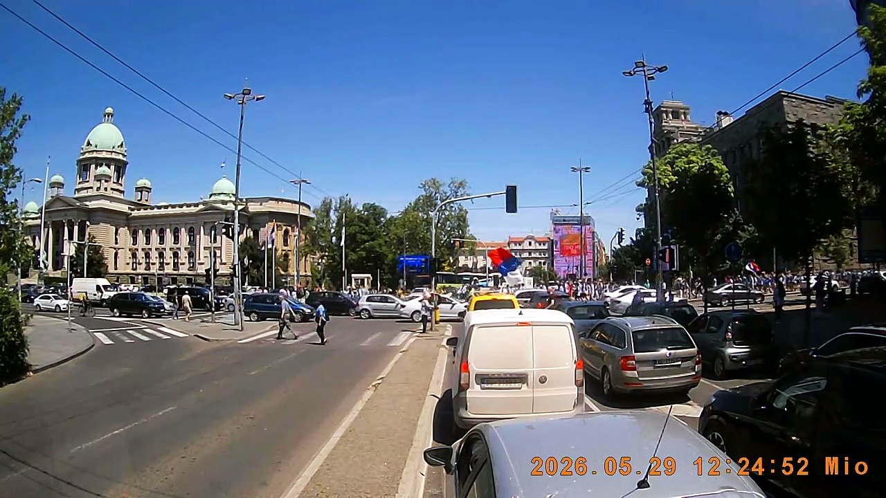 преузимање (3)