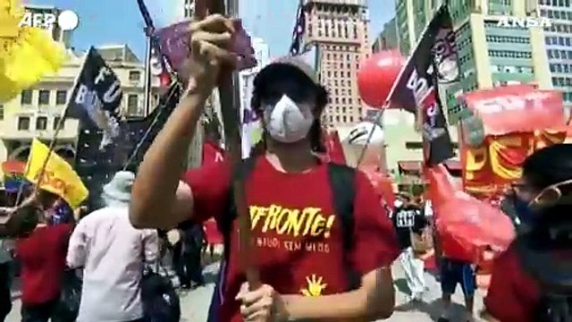 Brasile, giorno di festa nazionale: San Paolo divisa tra manifestazioni pro e anti-Bolsonaro
