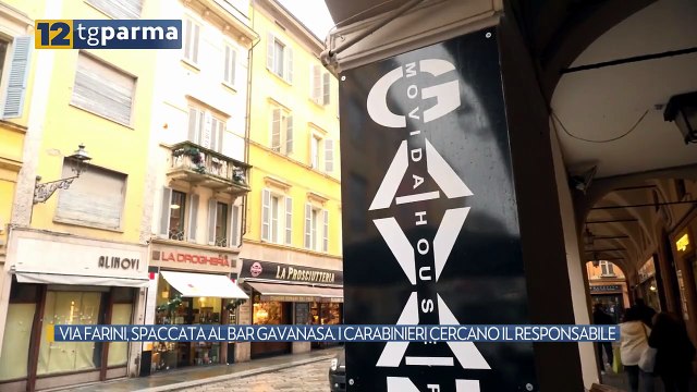 VIA FARINI, SPACCATA AL BAR GAVANASA. I CARABINIERI CERCANO IL RESPONSABILE | VIA FARINI, SPACCATA AL BAR GAVANASA. I CARABINIERI CERCANO IL RESPONSABILE
