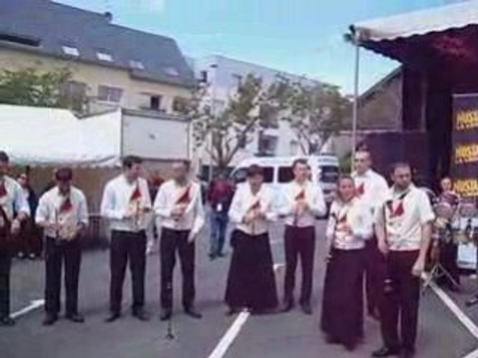 Bagad de cesson-sévigné à langueux