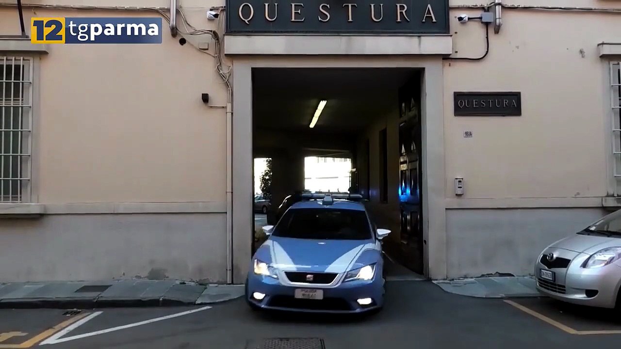RISSA NELLA NOTTE IN VIA DEL TAGLIO: FERITA UNA 46ENNE | RISSA NELLA NOTTE IN VIA DEL TAGLIO: FERITA UNA 46ENNE
