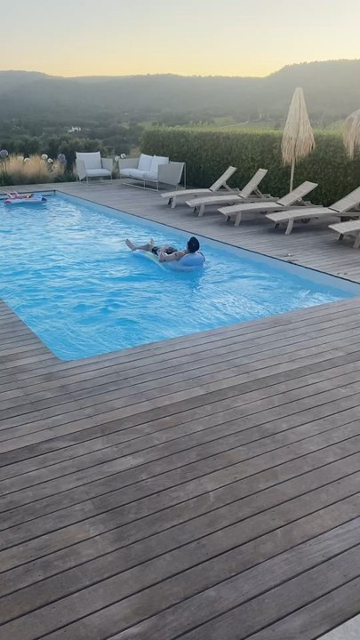 Pool vibes
