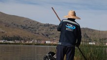 Los 'filtros verdes' al rescate del Lago Titicaca