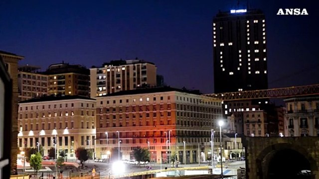 Coronavirus, a Napoli si illumina la parola Love