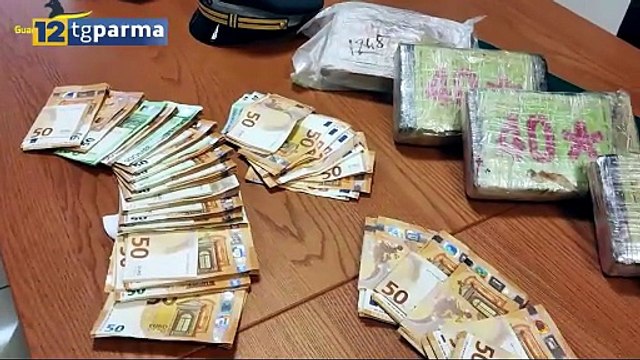 GUARDIA DI FINANZA, MAXI SEQUESTRO DI COCAINA: ARRESTATO UN ALBANESE | GUARDIA DI FINANZA, MAXI SEQUESTRO DI COCAINA: ARRESTATO UN ALBANESE