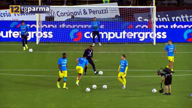 PARMA, ALLENAMENTO MATTUTINO. BALOGH FAVORITO PER LA DIFESA | PARMA, ALLENAMENTO MATTUTINO. BALOGH FAVORITO PER LA DIFESA