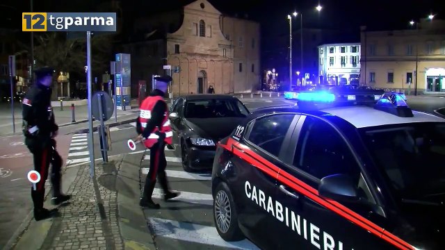 SPARA DUE COLPI IN ARIA CON UNA PISTOLA RUBATA. ARRESTATO 45ENNE ITALIANO | SPARA DUE COLPI IN ARIA CON UNA PISTOLA RUBATA. ARRESTATO 45ENNE ITALIANO