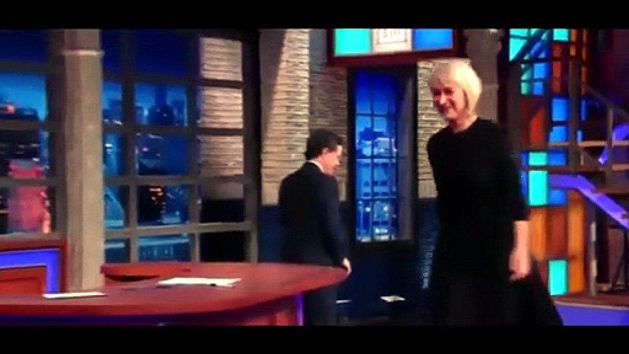hellen mirren bacio a sorpresa late show
