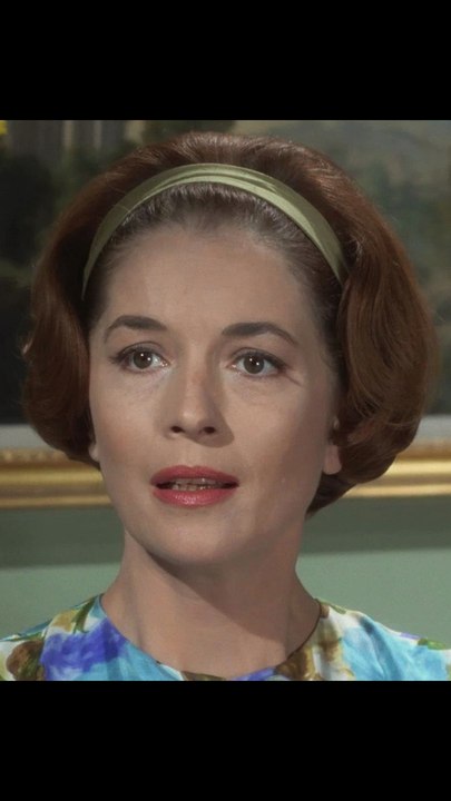 Actress Barbara Shelley Resemblance To Christopher Lee? Hammer & Dracula