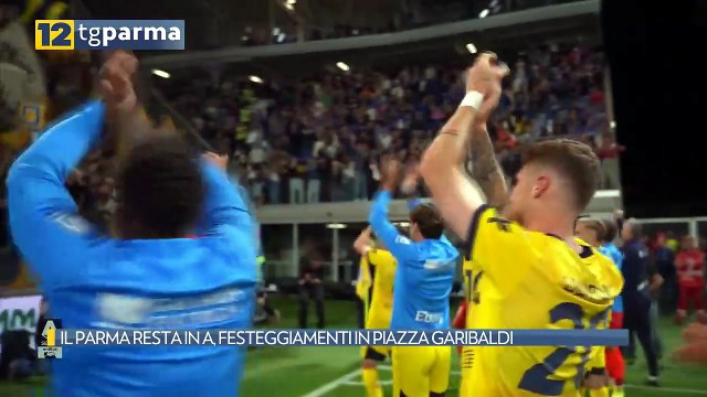 IL PARMA RESTA IN A, FESTEGGIAMENTI IN PIAZZA GARIBALDI | IL PARMA RESTA IN A, FESTEGGIAMENTI IN PIAZZA GARIBALDI