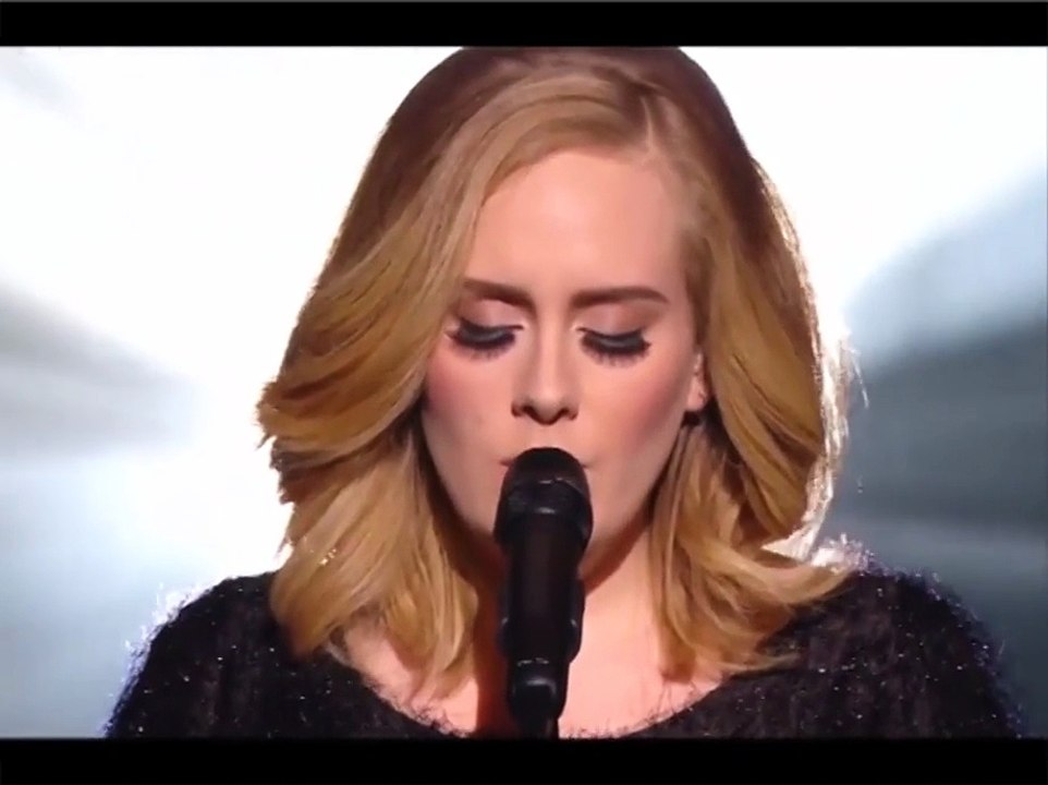 Adele - Hello (Live at the NRJ Awards)