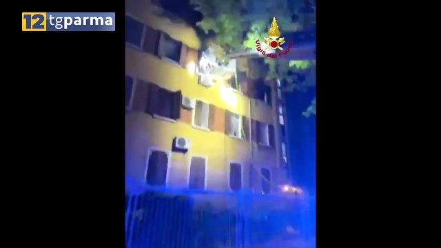 INCENDIO VIA MASSARI: ANCORA GRAVE LA 45ENNE USTIONATA | INCENDIO VIA MASSARI: ANCORA GRAVE LA 45ENNE USTIONATA