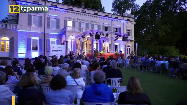 TORCULARIA BOOK FESTIVAL: SUCCESSO PER LA LEZIONE DI UMBERTO GALIMBERTI | TORCULARIA BOOK FESTIVAL: SUCCESSO PER LA LEZIONE DI UMBERTO GALIMBERTI