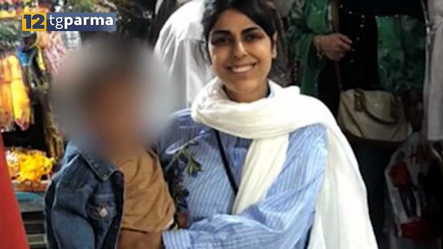 FATEMEH RICEVUTA CON BIMBO E MARITO IN MUNICIPIO DAL SINDACO GUERRA | FATEMEH RICEVUTA CON BIMBO E MARITO IN MUNICIPIO DAL SINDACO GUERRA