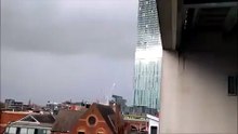 Forte vento a Manchester e il grattacielo comincia a suonare: il rumore è spettrale