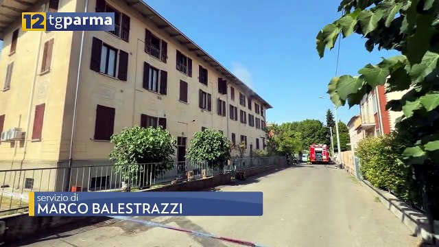 FIDENZA, ROGO IN APPARTAMENTO: VIGILI DEL FUOCO AL LAVORO PER ORE | FIDENZA, ROGO IN APPARTAMENTO: VIGILI DEL FUOCO AL LAVORO PER ORE