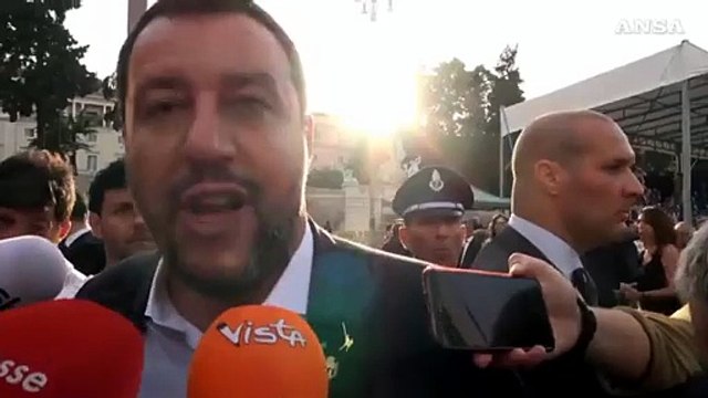 Migranti, Salvini: navi di Marina e Gdf a difesa dei porti