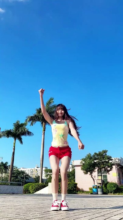 Girls dance Chinese #fyp #viral