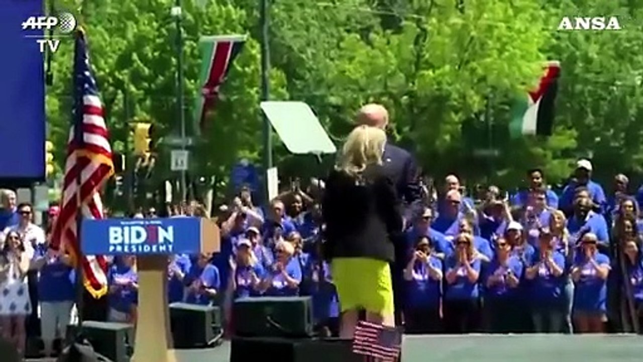Lo spettro #Metoo su Biden