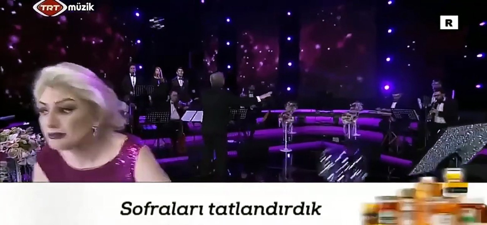 Muazzez Ersoy - Seni Ben Ellerin Olsun Diye Mi Sevdim (CANLI)
