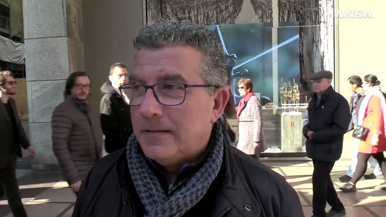 San Siro, i tifosi: "Demolirlo? Sarebbe come buttare giu' il Duomo"