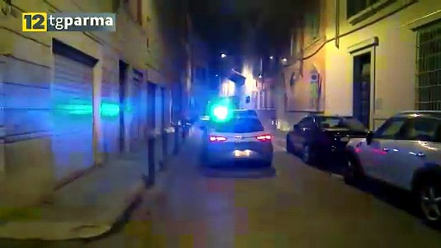 TENTA FURTO E AGGREDISCE I POLIZIOTTI, 31ENNE ARRESTATO | TENTA FURTO E AGGREDISCE I POLIZIOTTI, 31ENNE ARRESTATO