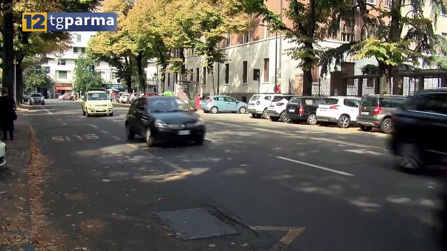 ARMATO DI COLTELLO IN STRADA IN VIA TRIESTE: BLOCCATO DAI CARABINIERI | ARMATO DI COLTELLO IN STRADA IN VIA TRIESTE: BLOCCATO DAI CARABINIERI