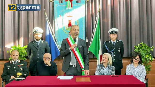 TORRILE, BORSE DI STUDIO. E NUOVO CORTILE PER L'ELEMENTARE | TORRILE, BORSE DI STUDIO. E NUOVO CORTILE PER L'ELEMENTARE