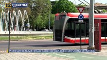 VERIFICATORI AGGREDITI A BORDO DI UN BUS: DUE FERITI, STRANIERO IN FUGA | VERIFICATORI AGGREDITI A BORDO DI UN BUS: DUE FERITI, STRANIERO IN FUGA