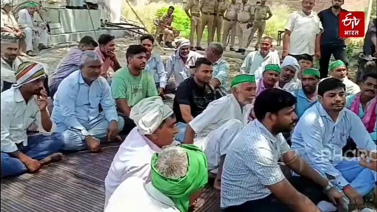 बुलंदशहर में बिजली कटौती को लेकर फूटा किसानों का गुस्सा, अहमदगढ़ फीडर पर किसानों का प्रदर्शन