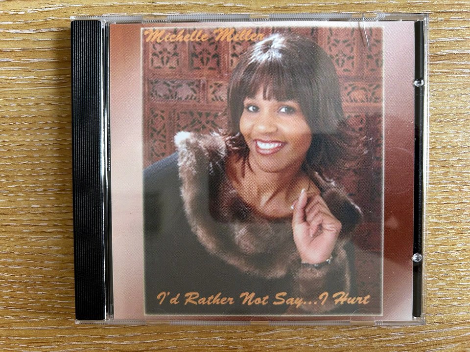 Michelle Miller - Get Your Groove On (Club Mix)