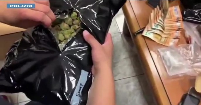 Droga e armi, maxi operazione della Polizia: oltre 1.300 arresti e 450 chili di stupefacenti sequestrati (30.05.26)