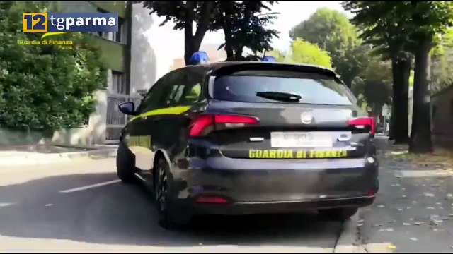 MERCE IRREGOLARE: SEQUESTRO DELLA GUARDIA DI FINANZA | MERCE IRREGOLARE: SEQUESTRO DELLA GUARDIA DI FINANZA